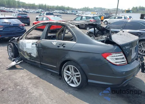 2012 Mercedes-Benz C 300 Luxury 4Matic/Sport 4Matic из США, поврежденный, VIN WDDGF8BB7CA636221